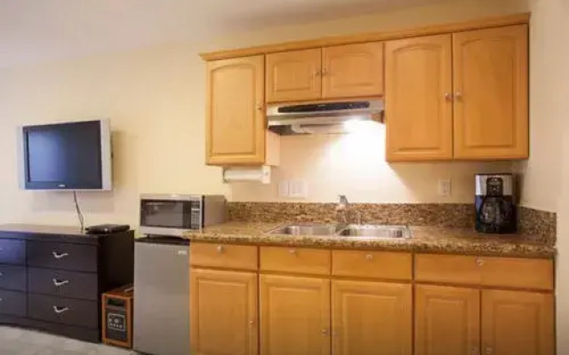 Burbank Spectacular Apt Suite