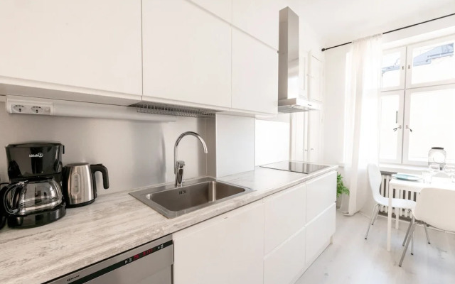 2ndhomes Beautiful & Modern 1BR Home with Central Location