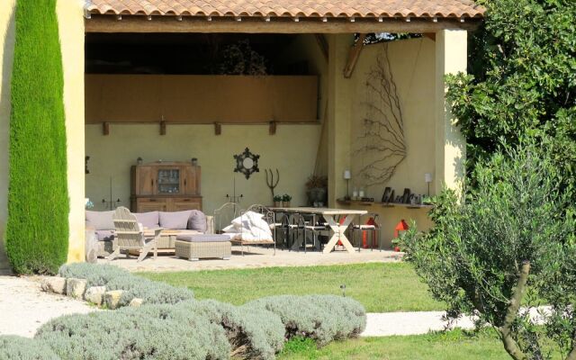 La Garance En Provence
