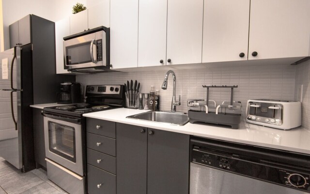 Unique Stays - 3690 St-Denis