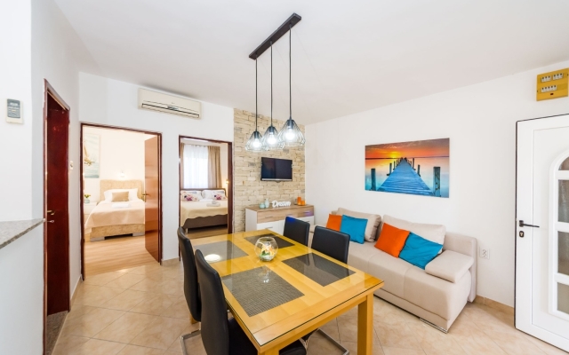 Apartment Dreamy - free parking A2 Nin, Zadar riviera