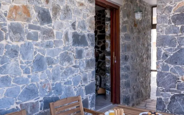 The Kokkini Beach Retreat