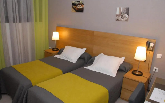 Logis Hôtels - Chez Terrassier - Hôtel et Restaurant