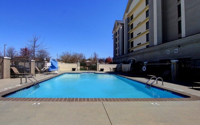 Holiday Inn Express & Suites Alpharetta - Windward Parkway by IHG