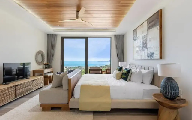 Villa Aroka 4 Bed Sea View KBR41