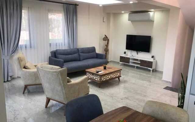 Stunning 4-bed Villa: Private Pool, Sauna & Hammam