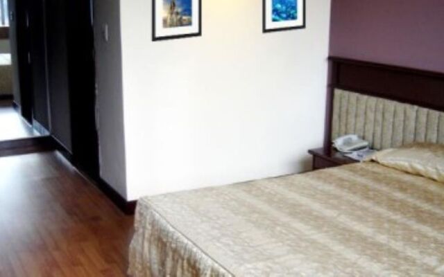 VMQ Hotel