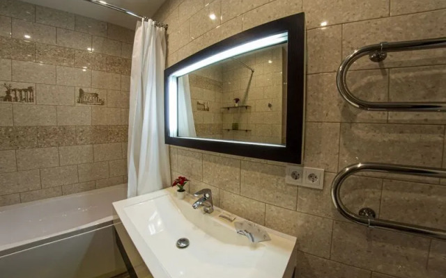 Apartments Rent-Service on str. Kujbysheva, 113 h. 1, f. 44