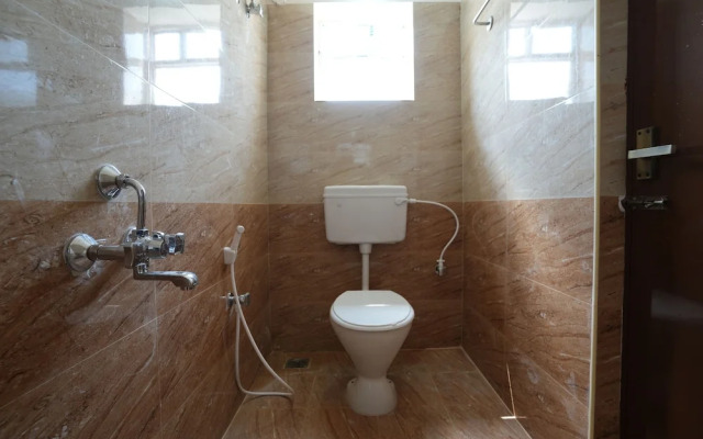 Aishwaryam Service Apartment