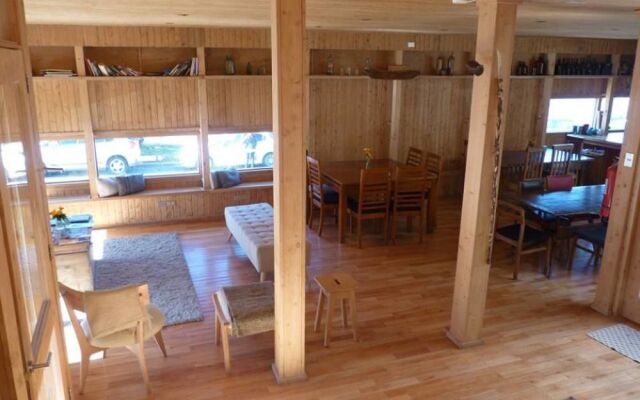 Hostel Keoken