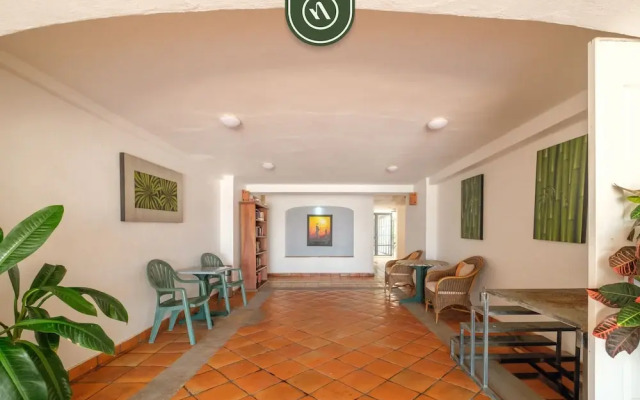 One Beach Street 310 C