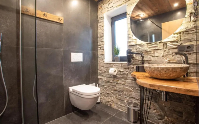 Apartment Wood&Stone Alpi