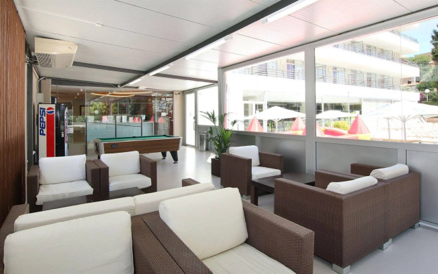 Aparthotel Esmeraldas