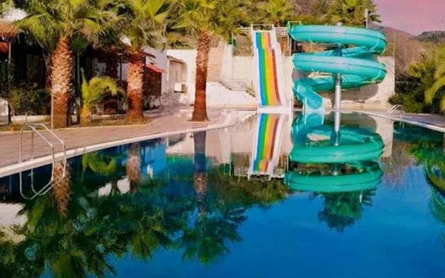 Elitium Thermal Hotel