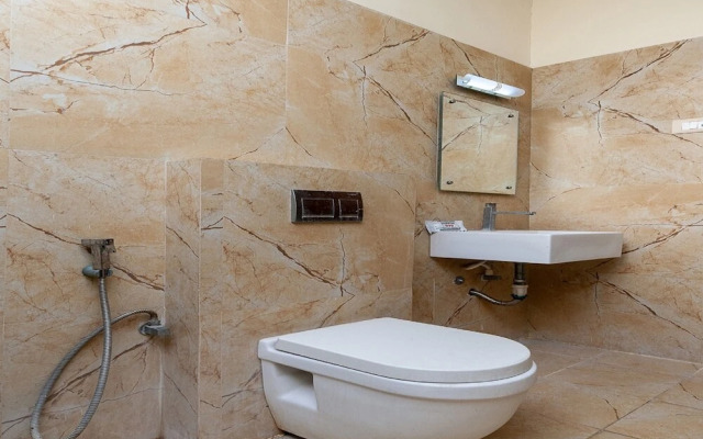 The Royal Park by OYO Rooms