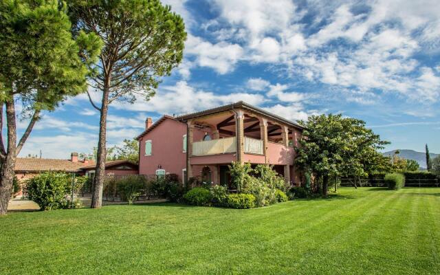 Agriturismo Borgo San Giuliano