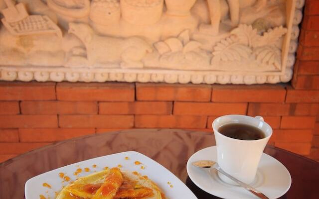 Brata Home Stay
