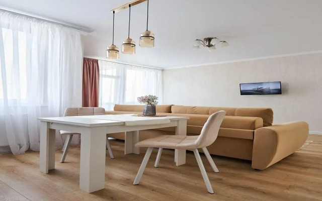Apartment on 109/6 Nansen Street-1