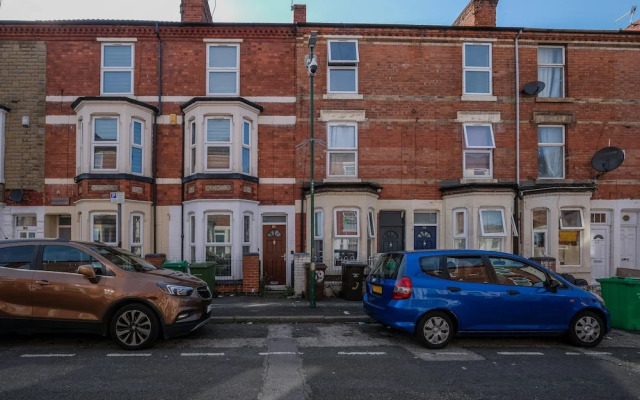 Radford 3 Bedroom and 1 Bathroom House