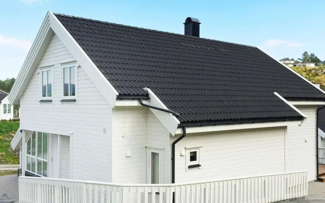 Holiday Home in Auklandshamn