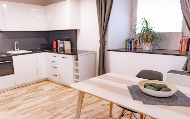 Apartment No. 2a at Main Square by AS