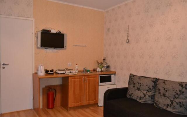 Arina House