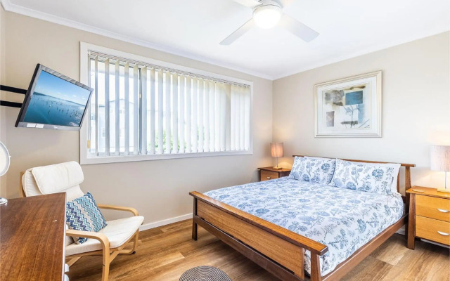 3 Fingal Court 2 Lentara Street