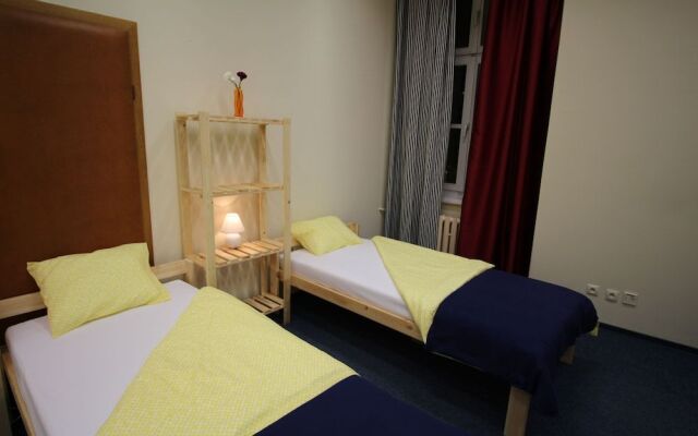 One Lucky Hostel - Old Town