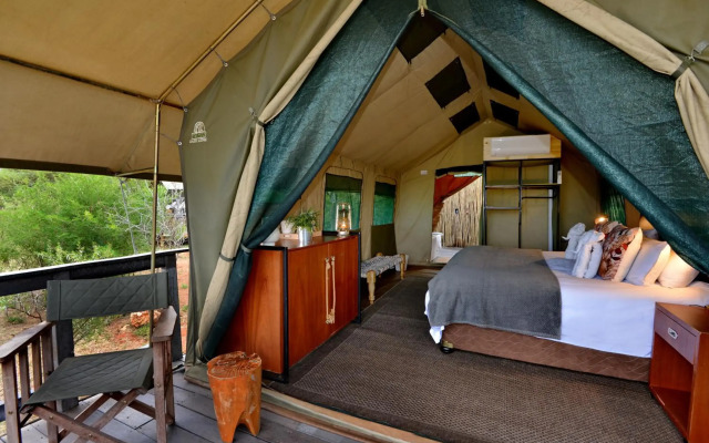 Tshukudu Game Lodge