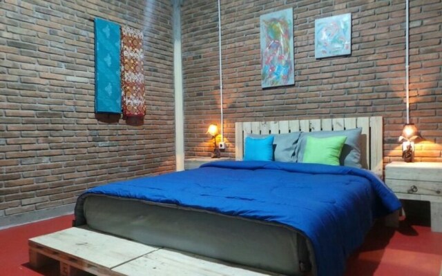 Omah Kulon Cabins and Pool