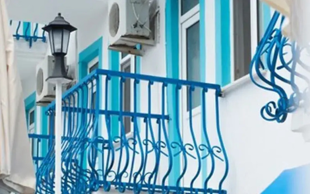 Mavi Yaprak Hotel