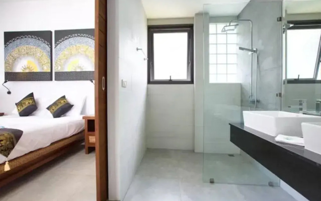 1 Bedroom Beautiful Beachfront Villa