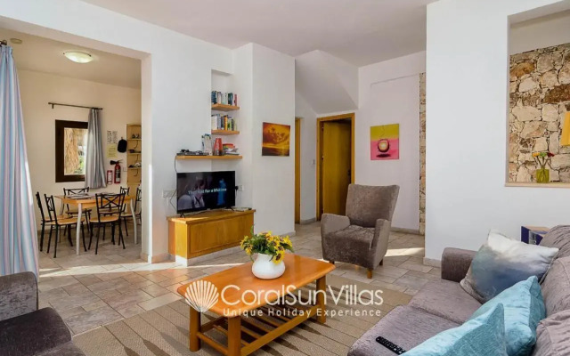 Dionysus Tranquil by Coral Sun Villas
