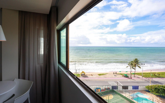 Ritz Suítes Flat de Temporada beira mar