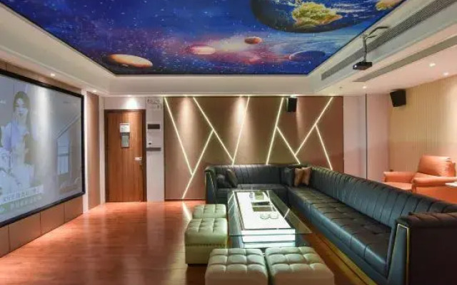 California Hotel