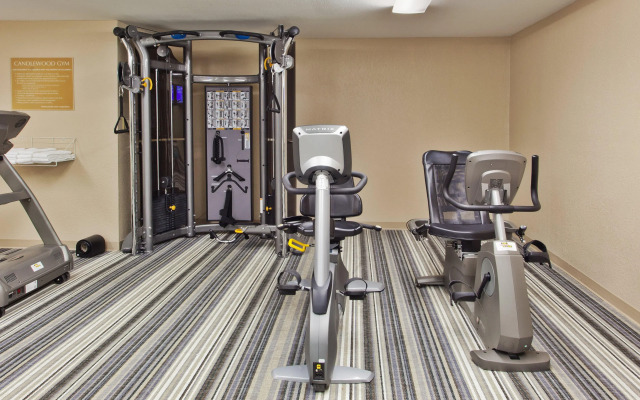 Sonesta Simply Suites Orange County Airport