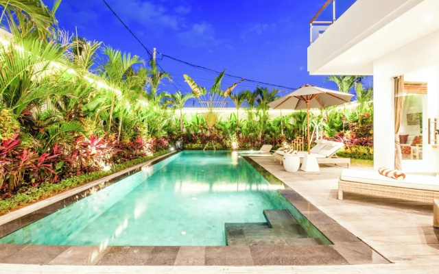 Chic 2BR Villas, Brawah Hub, 300m to Coastal Bliss – Pool – Kerobokan Kelod