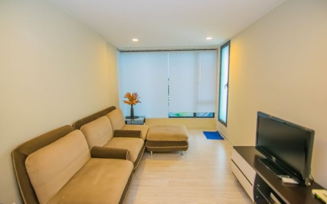 Marina Travellers Suite SKY Karamunsing