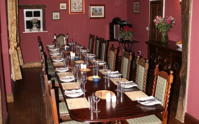 Manor House Inn