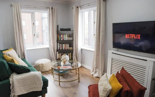 Sienna Haven 2 Bed 1 Bath and Park