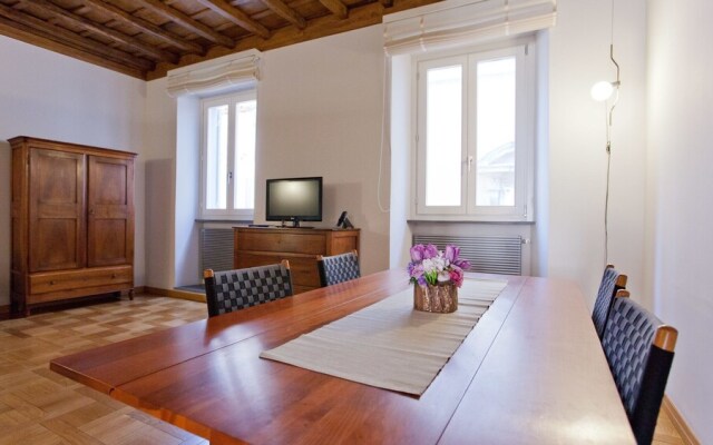 Pantheon Suite Apartment