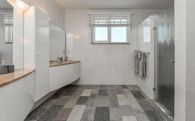 180 Ocean View 2 min to Beach Jacuzzi