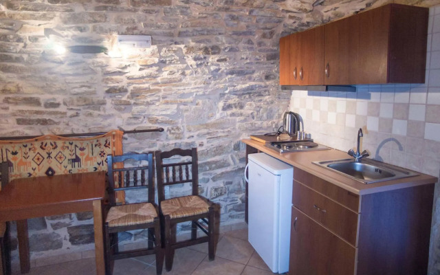 Vouno Village Apartments