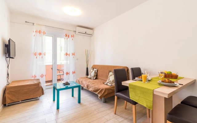 Awesome Home in Premantura With Wifi and 1 Bedrooms