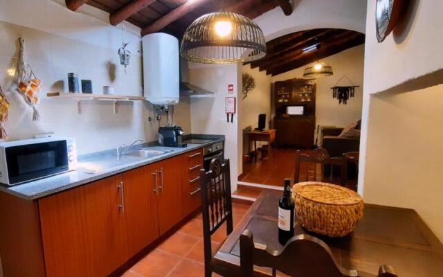 Casa do Lêntejo - Casas de Taipa