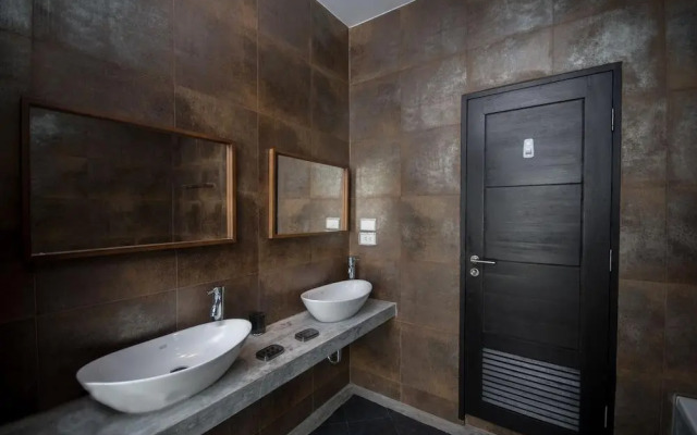 Kamala Contemporary 3 Bedrooms Pool Villa