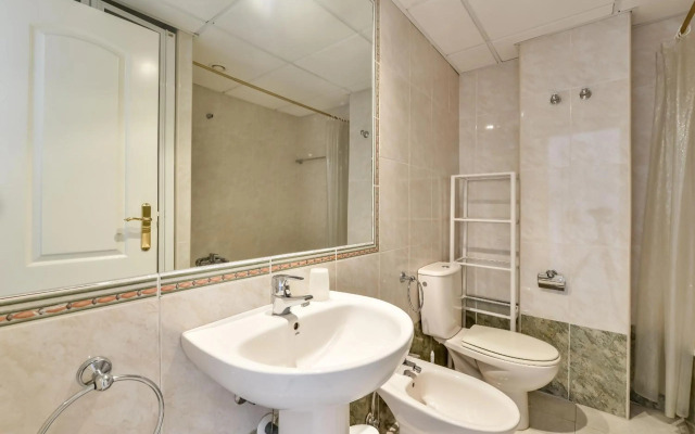 Apartamentos Zafiro Atico (2-12º-C)