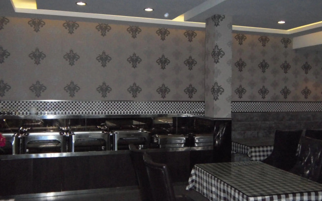 Motel 168 Wenzhou Yongning Road Branch