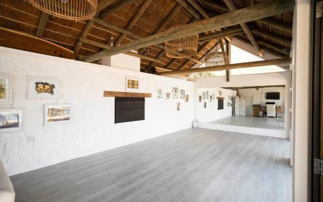 Chapmans Peak Lodge Noordhoek Cape Town.