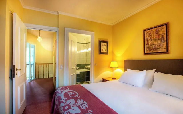 Corneli Residences Château St. Gerlach